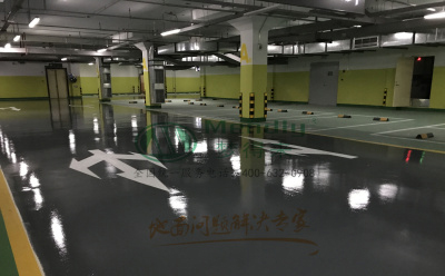 ‌旧地面翻新方案：甘谷环氧地坪涂层覆盖混凝土裂缝修复技术